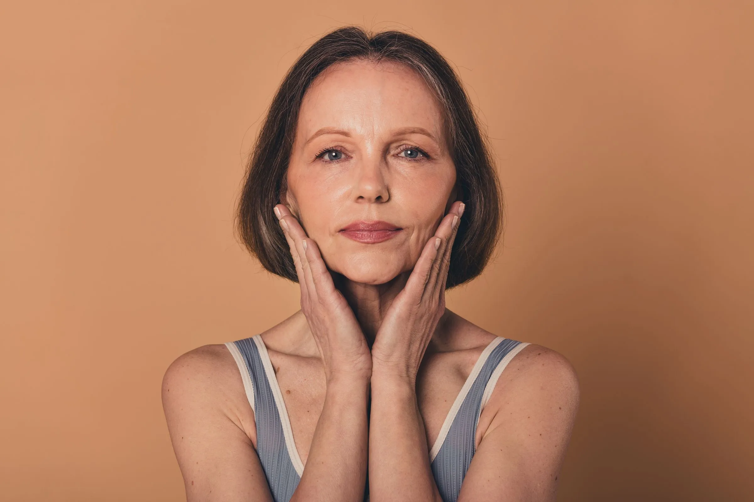 Facelift & Faltenbehandlung – Was Patientinnen wissen sollten